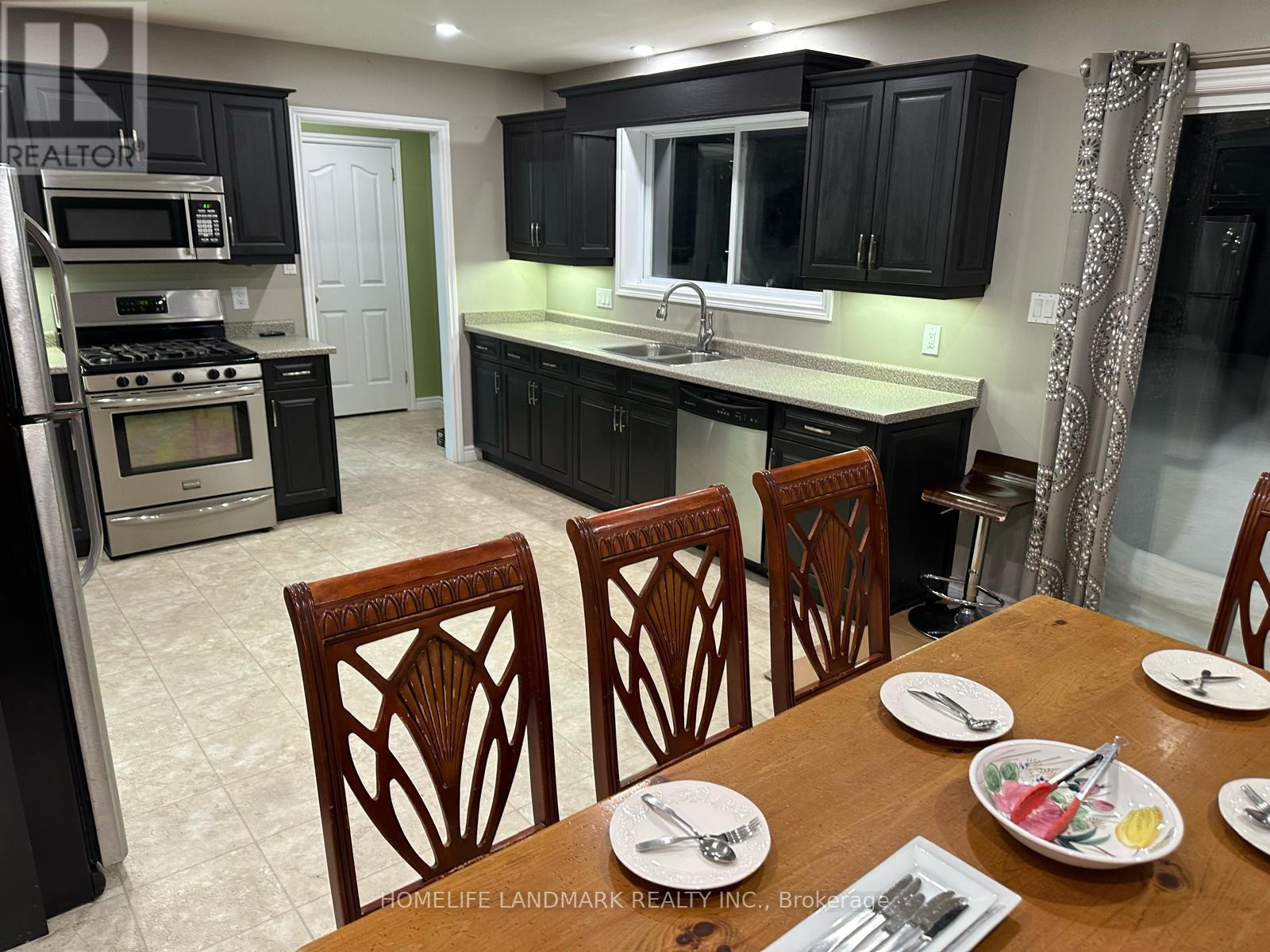 3846 Menoke Beach Road, Severn, Ontario  L3V 6H3 - Photo 2 - S12055307