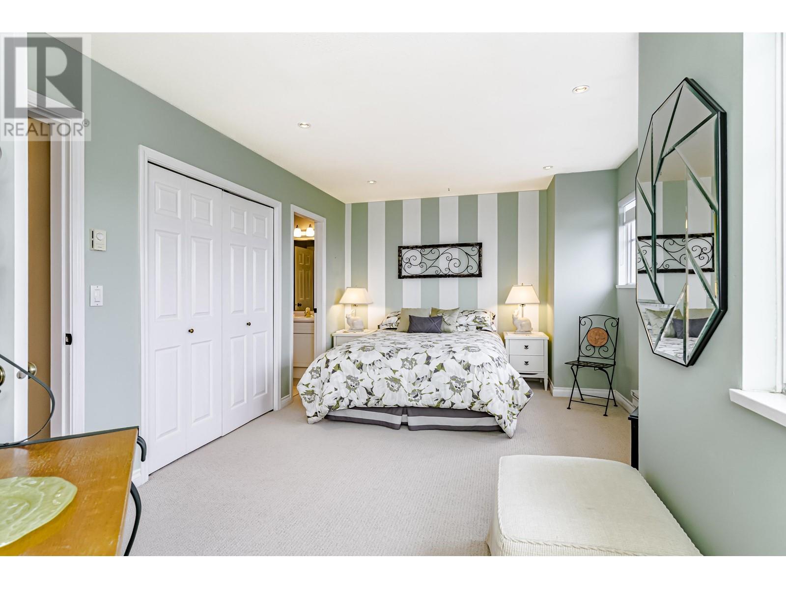 19 2979 Panorama Drive, Coquitlam, British Columbia  V3E 2W8 - Photo 25 - R2984832