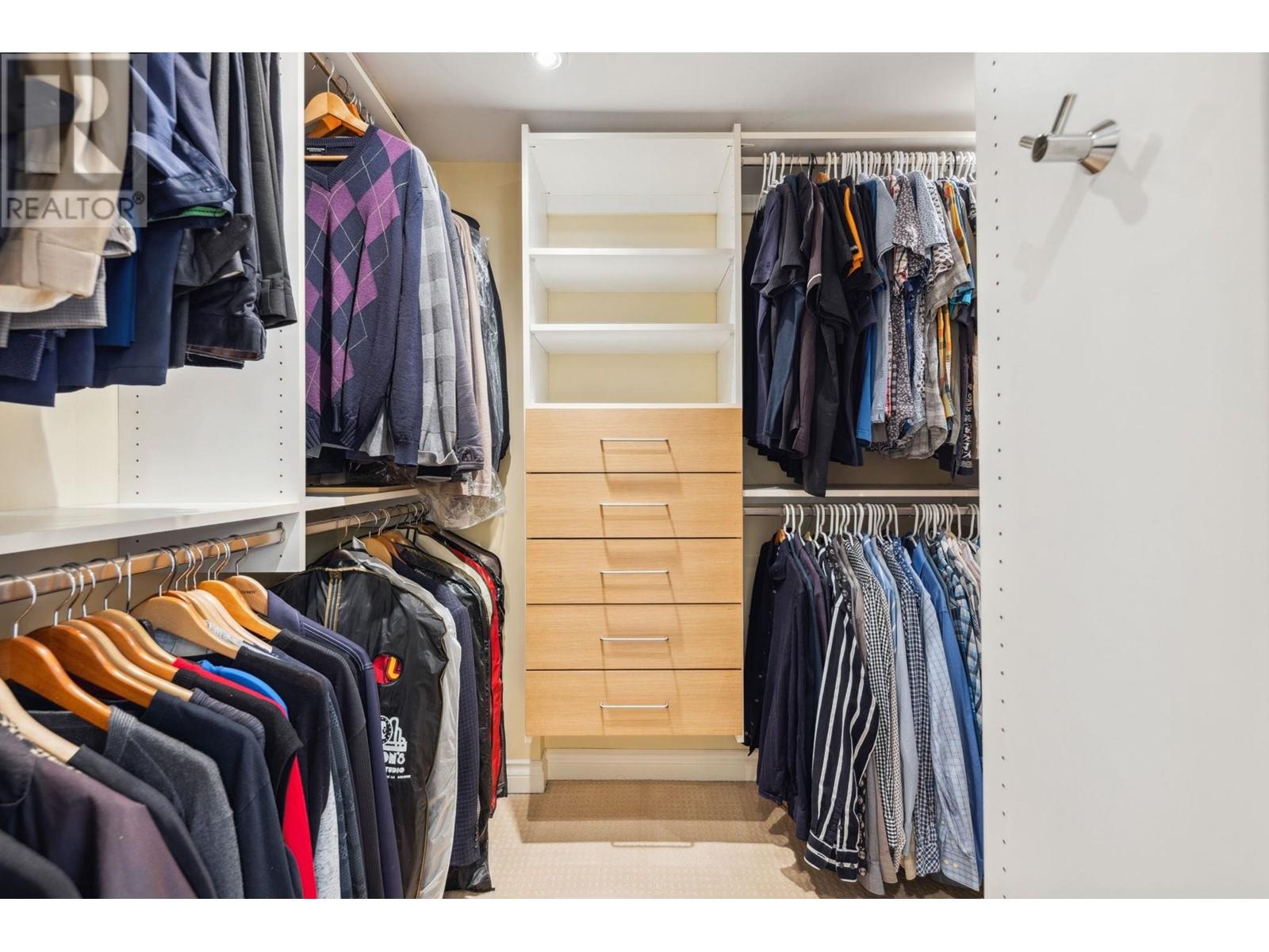 910 1450 Pennyfarthing Drive, Vancouver, British Columbia  V6J 4X8 - Photo 33 - R2973730