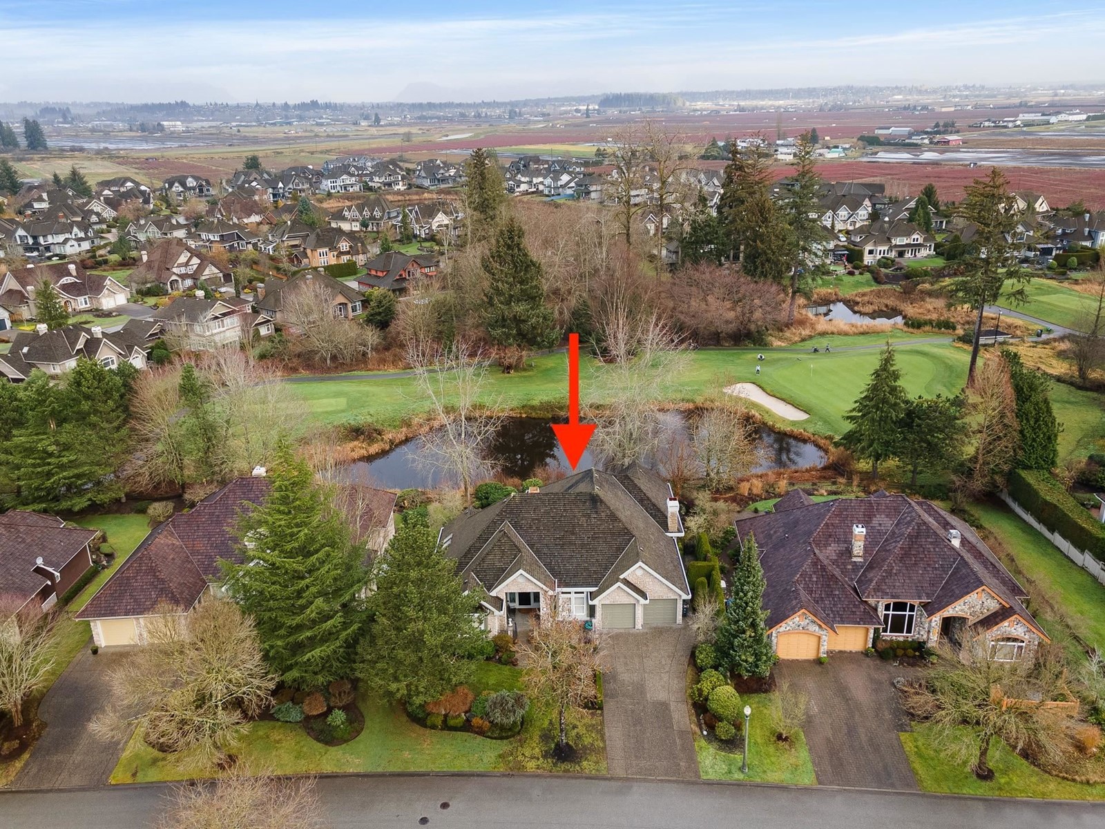 Property at 3750 SOMERSET CRESCENT image 3