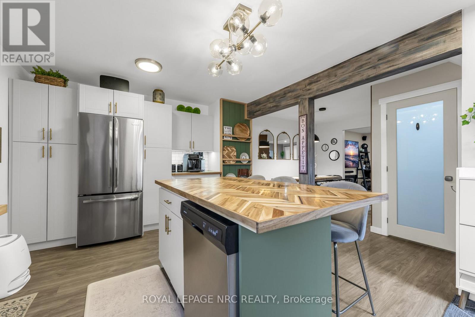 Property at 34 DODDS COURT image 5