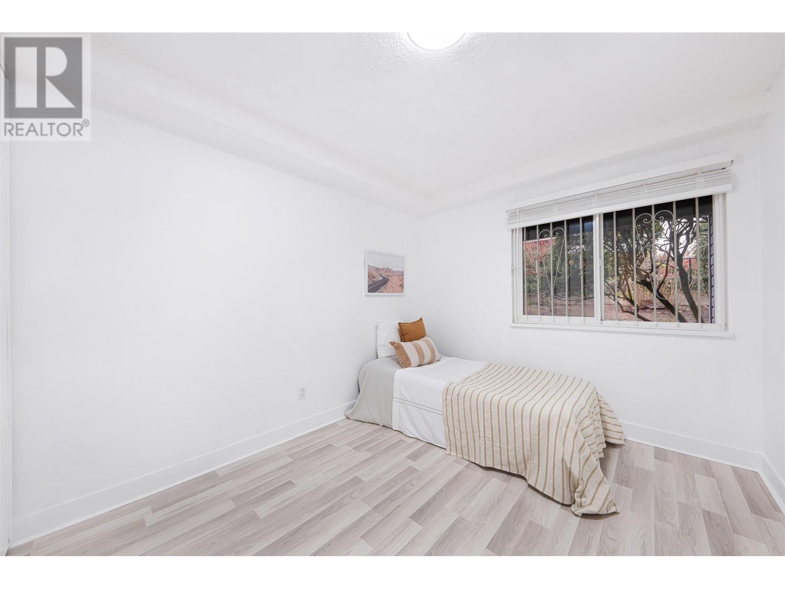 113 1209 Howie Avenue, Coquitlam, British Columbia  V3J 1T9 - Photo 9 - R2975054