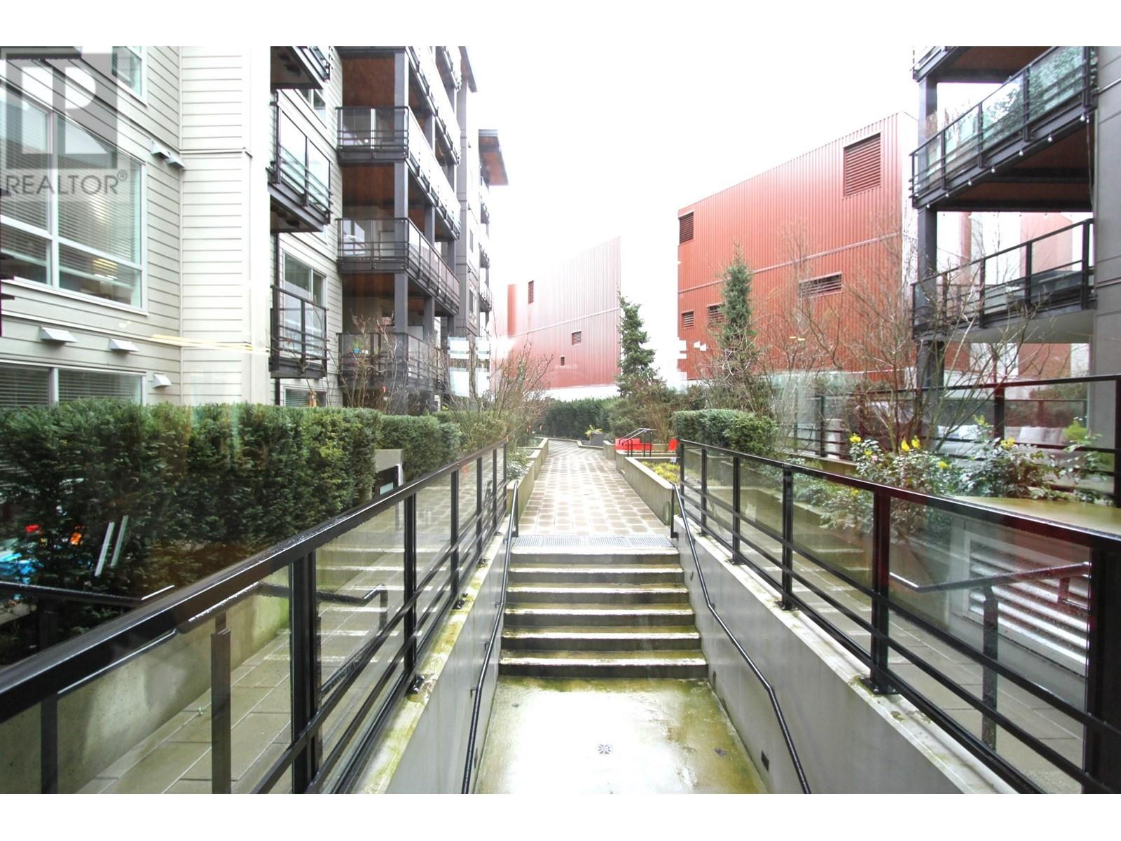 219 108 E 8th Street, North Vancouver, British Columbia  V7L 0H1 - Photo 18 - R2984758
