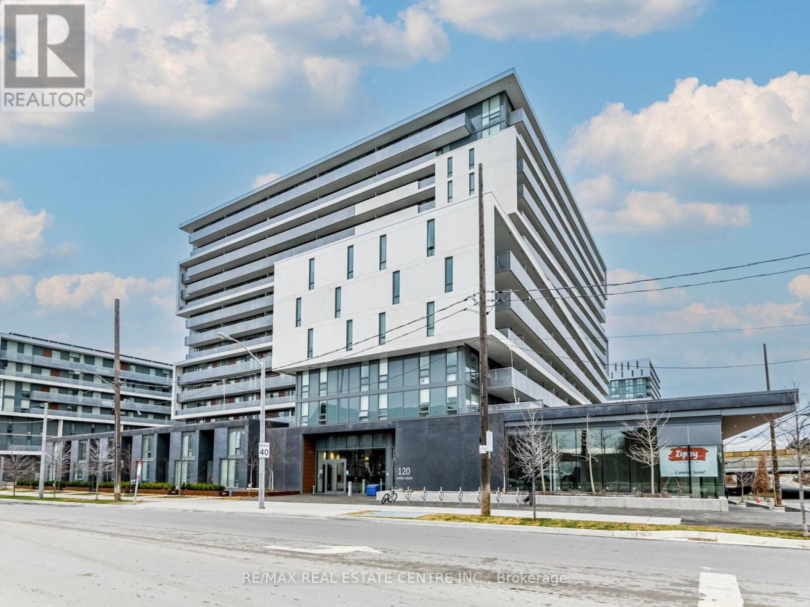 605 - 120 VARNA DRIVE, Toronto, Ontario