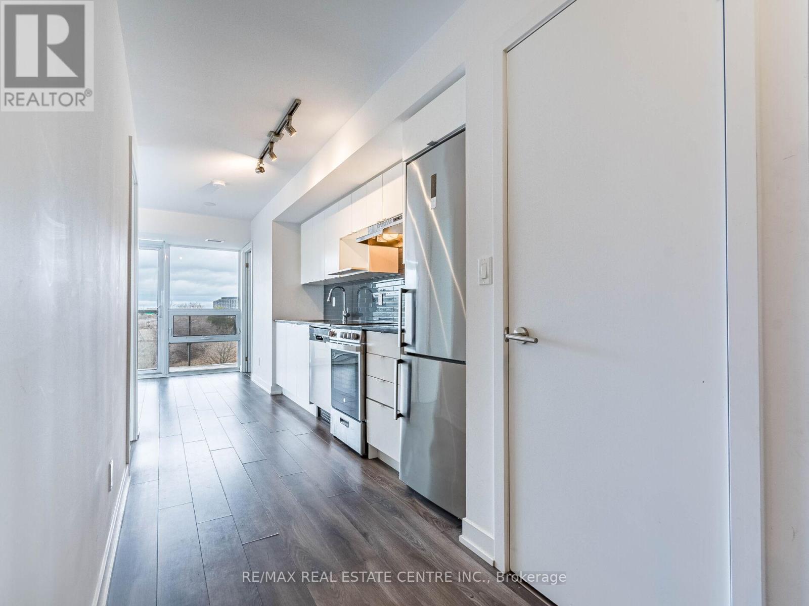 605 - 120 Varna Drive, Toronto, Ontario  M6A 0B3 - Photo 14 - C12055345