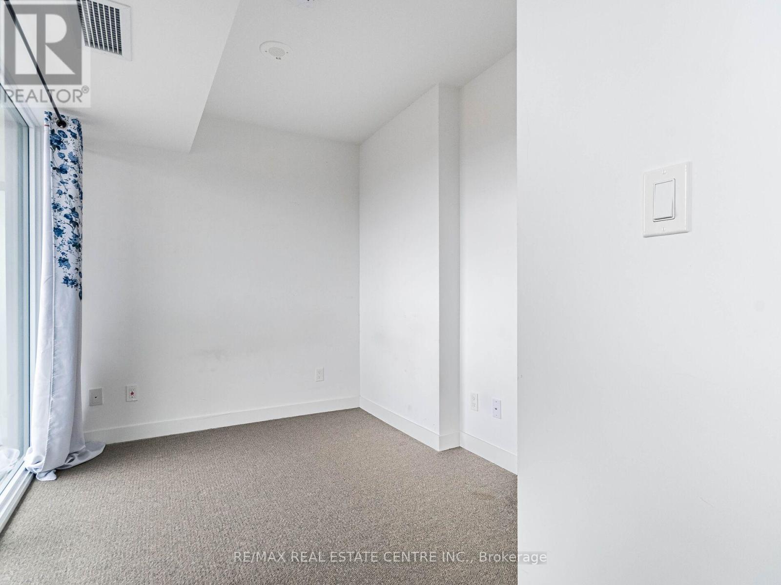 605 - 120 Varna Drive, Toronto, Ontario  M6A 0B3 - Photo 22 - C12055345