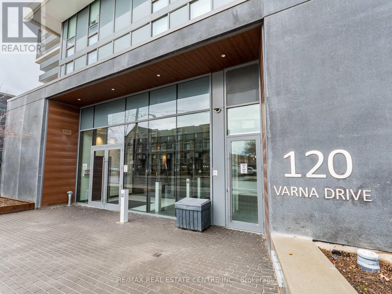605 - 120 Varna Drive, Toronto, Ontario  M6A 0B3 - Photo 6 - C12055345