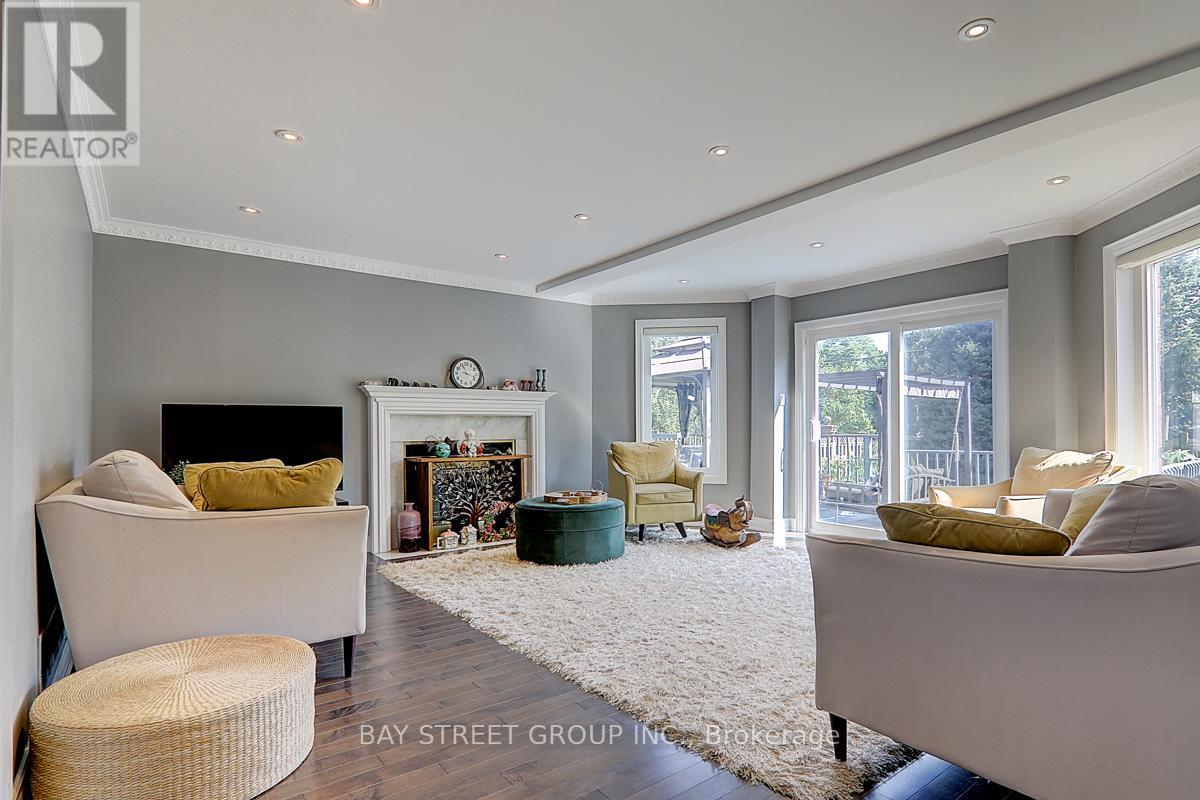 39 Calderbridge Crescent, Markham, Ontario  L3R 9M5 - Photo 13 - N12055318