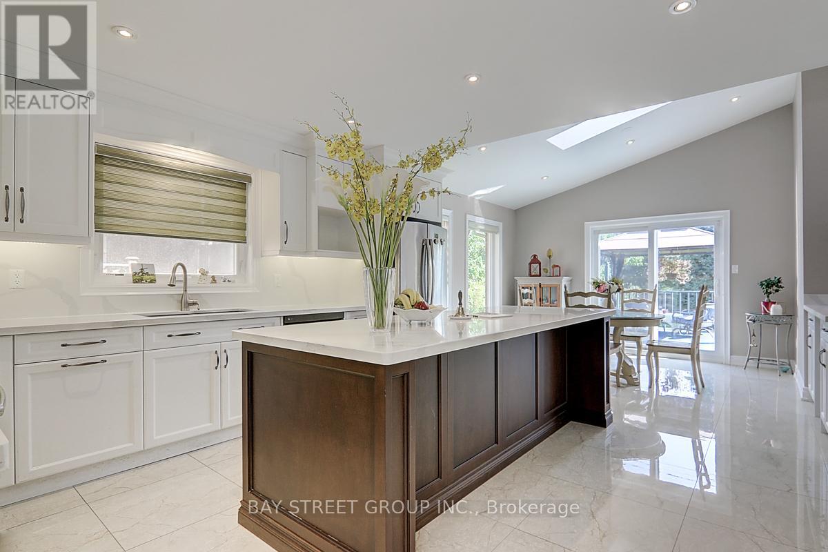 39 Calderbridge Crescent, Markham, Ontario  L3R 9M5 - Photo 17 - N12055318