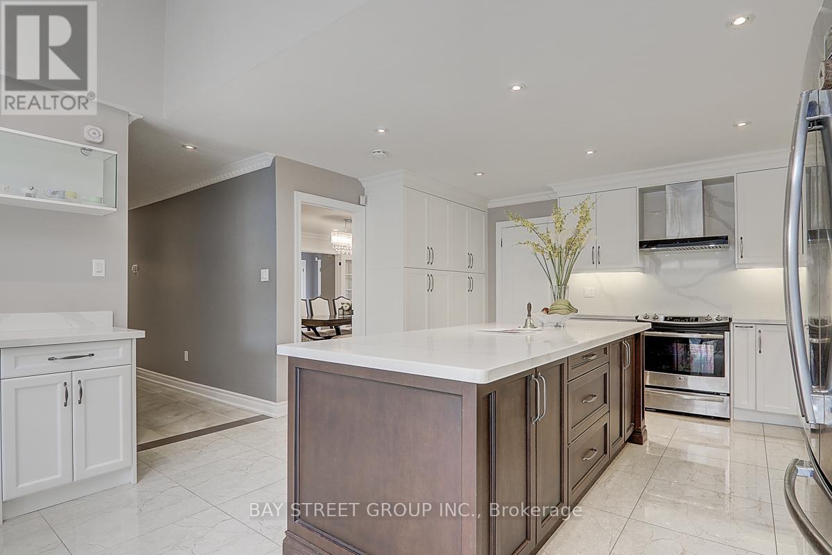 39 Calderbridge Crescent, Markham, Ontario  L3R 9M5 - Photo 19 - N12055318