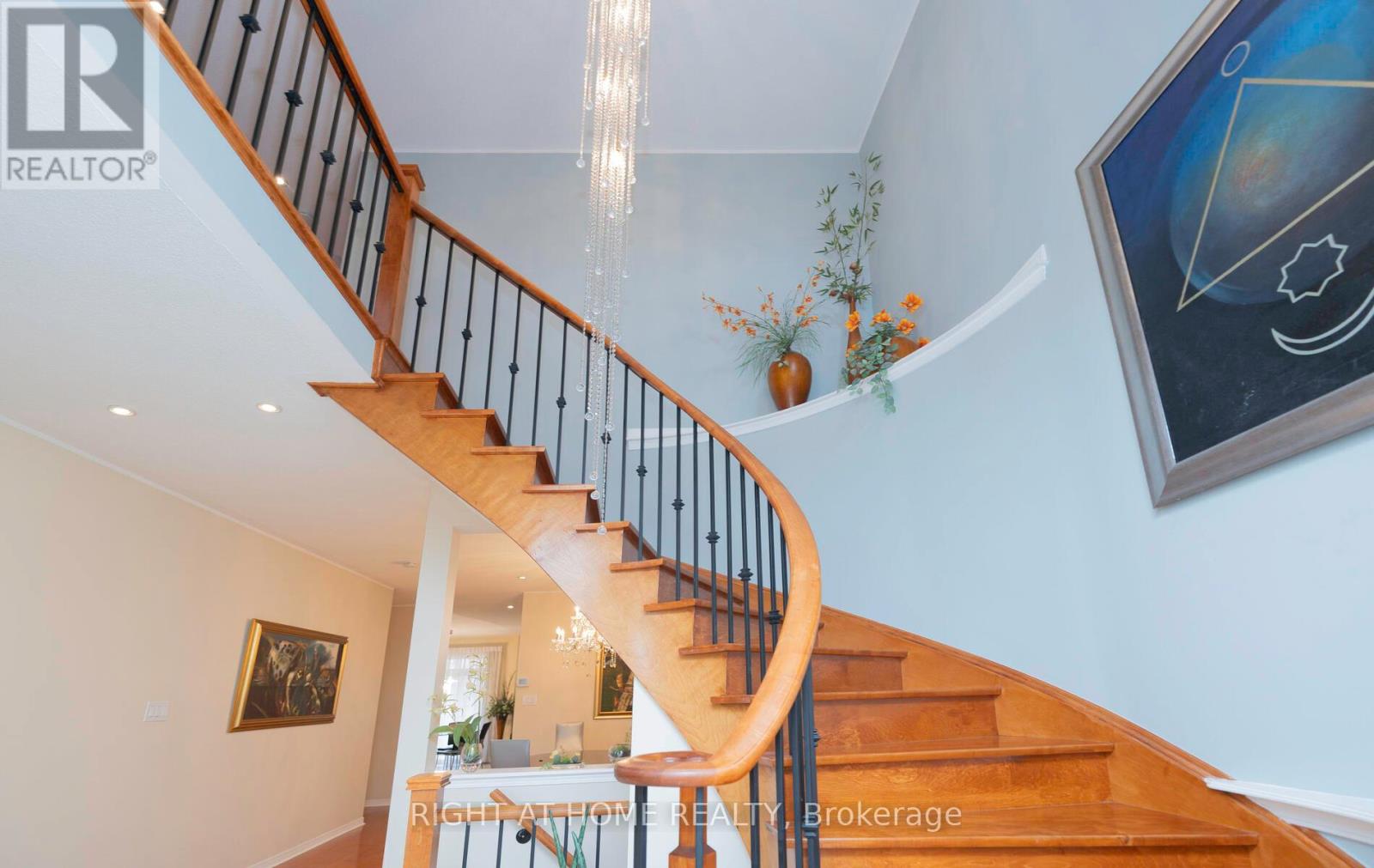 84 Verdi Road, Richmond Hill, Ontario  L4E 4P6 - Photo 8 - N12055325