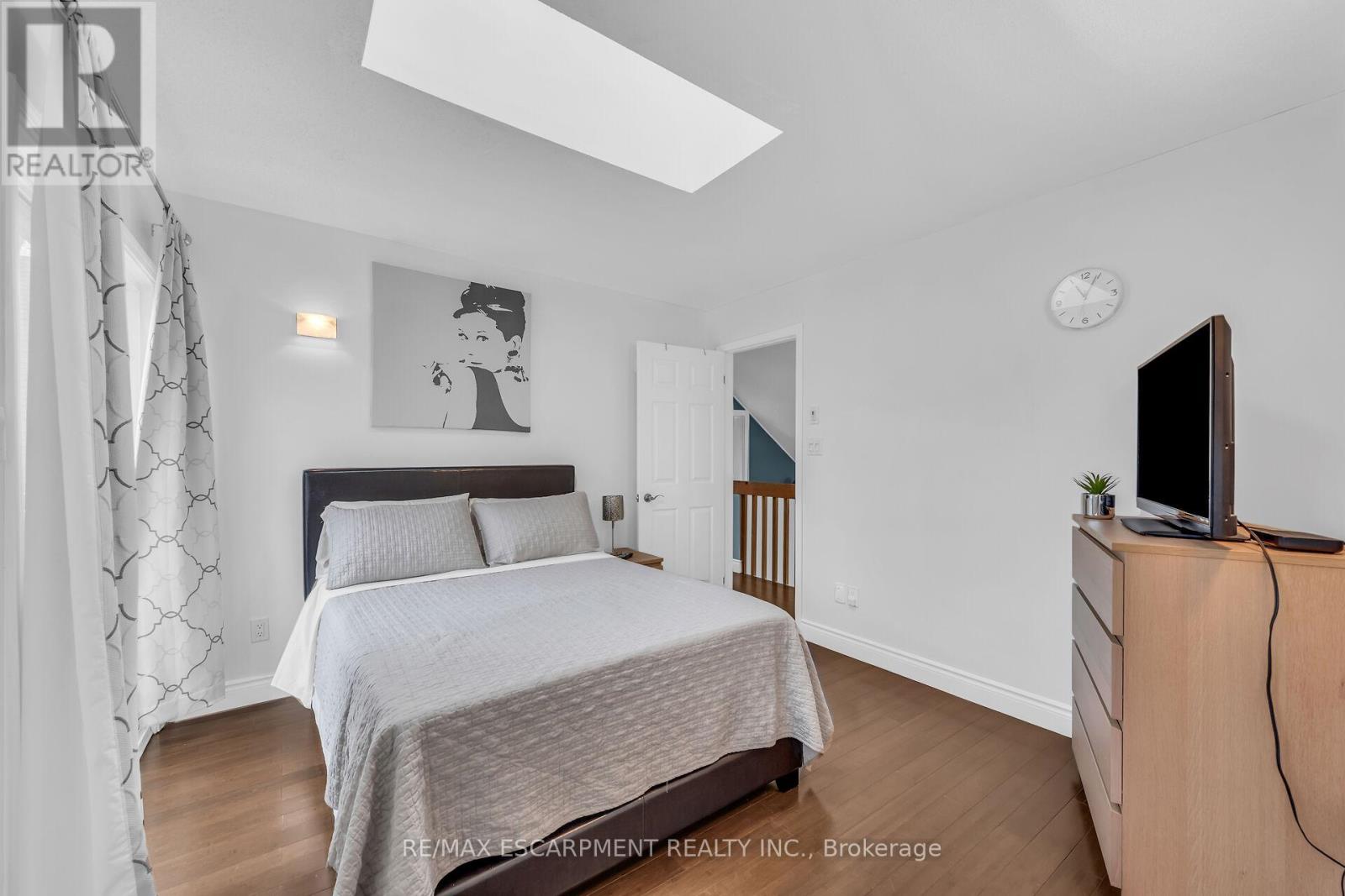 7 Landon Street, Norfolk, Ontario  N0E 1T0 - Photo 24 - X12055316
