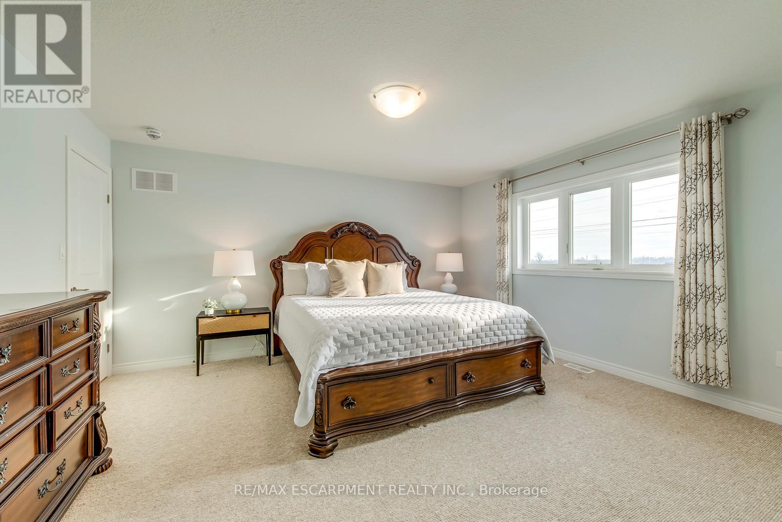 428 Dalgleish Trail, Hamilton, Ontario  L0R 1P0 - Photo 29 - X12055323