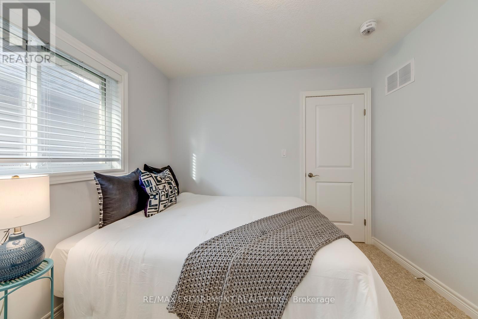 428 Dalgleish Trail, Hamilton, Ontario  L0R 1P0 - Photo 37 - X12055323