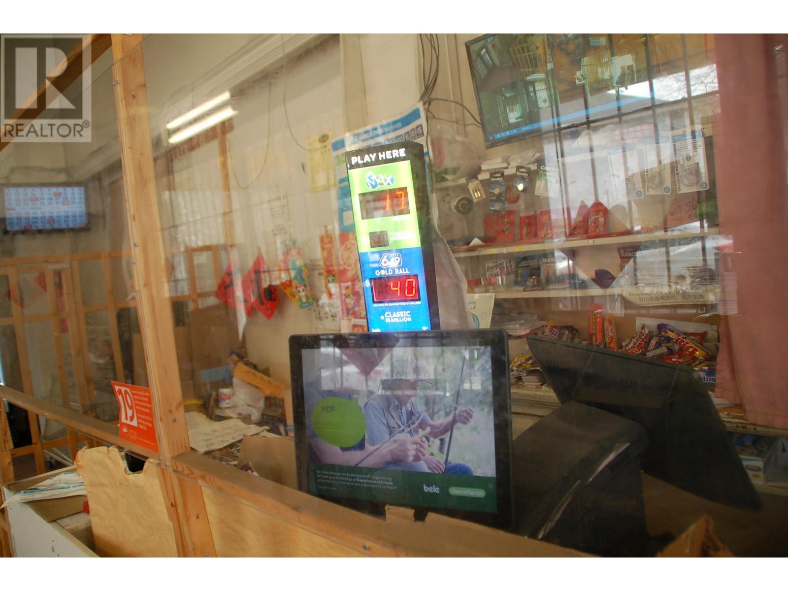 296 E Pender Street, Vancouver, British Columbia  V6A 1T7 - Photo 4 - C8068044