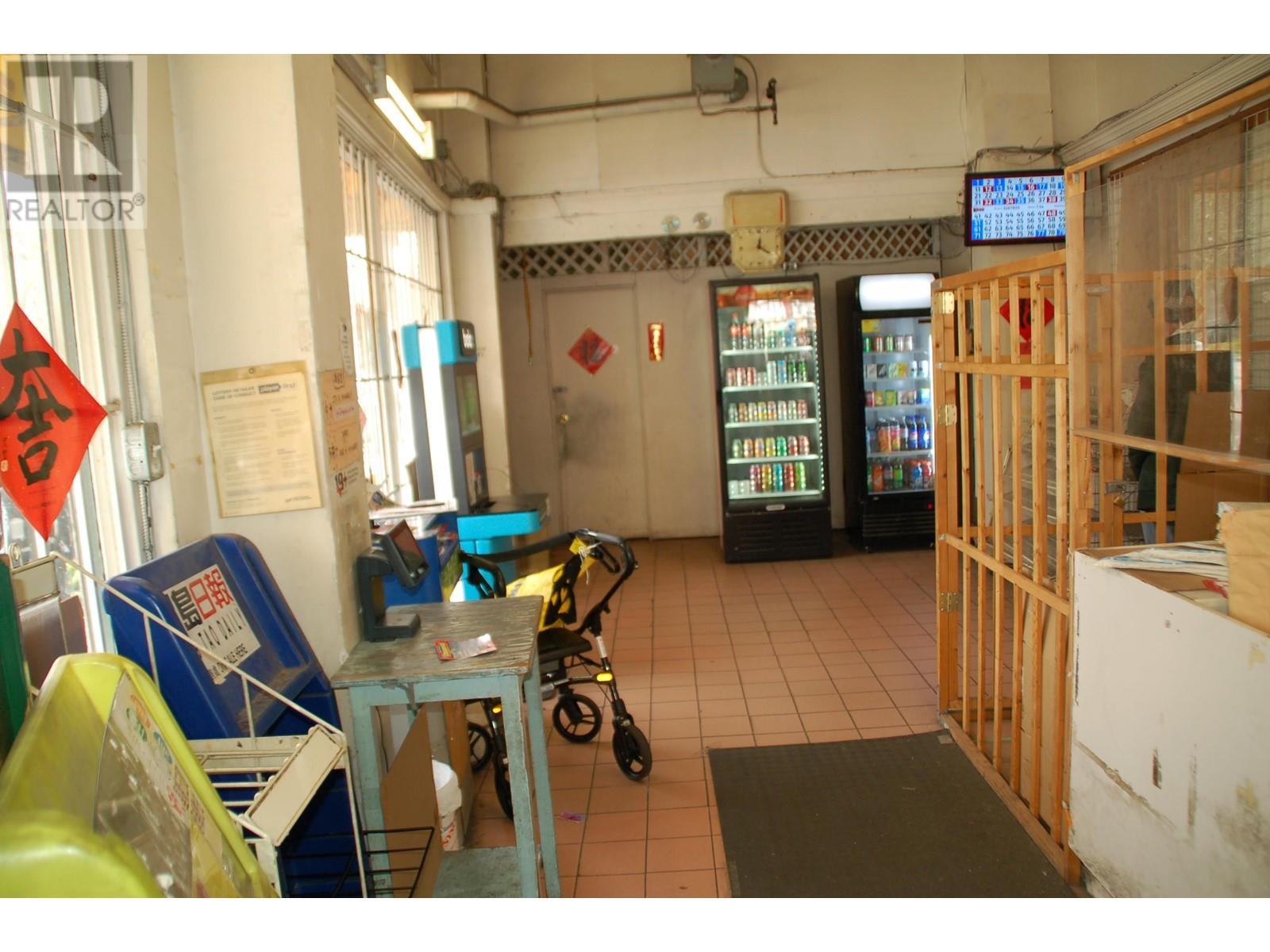 296 E Pender Street, Vancouver, British Columbia  V6A 1T7 - Photo 9 - C8068044