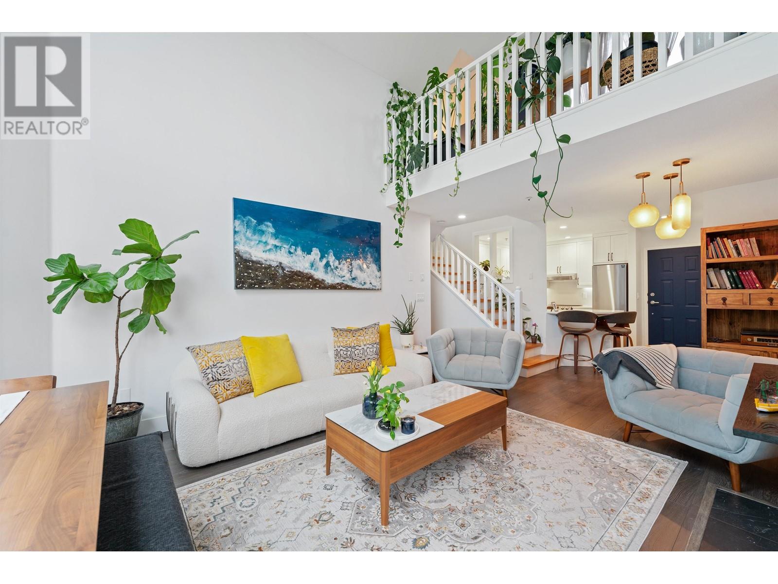 504 60 Richmond Street, New Westminster, British Columbia  V3L 5R7 - Photo 2 - R2984906