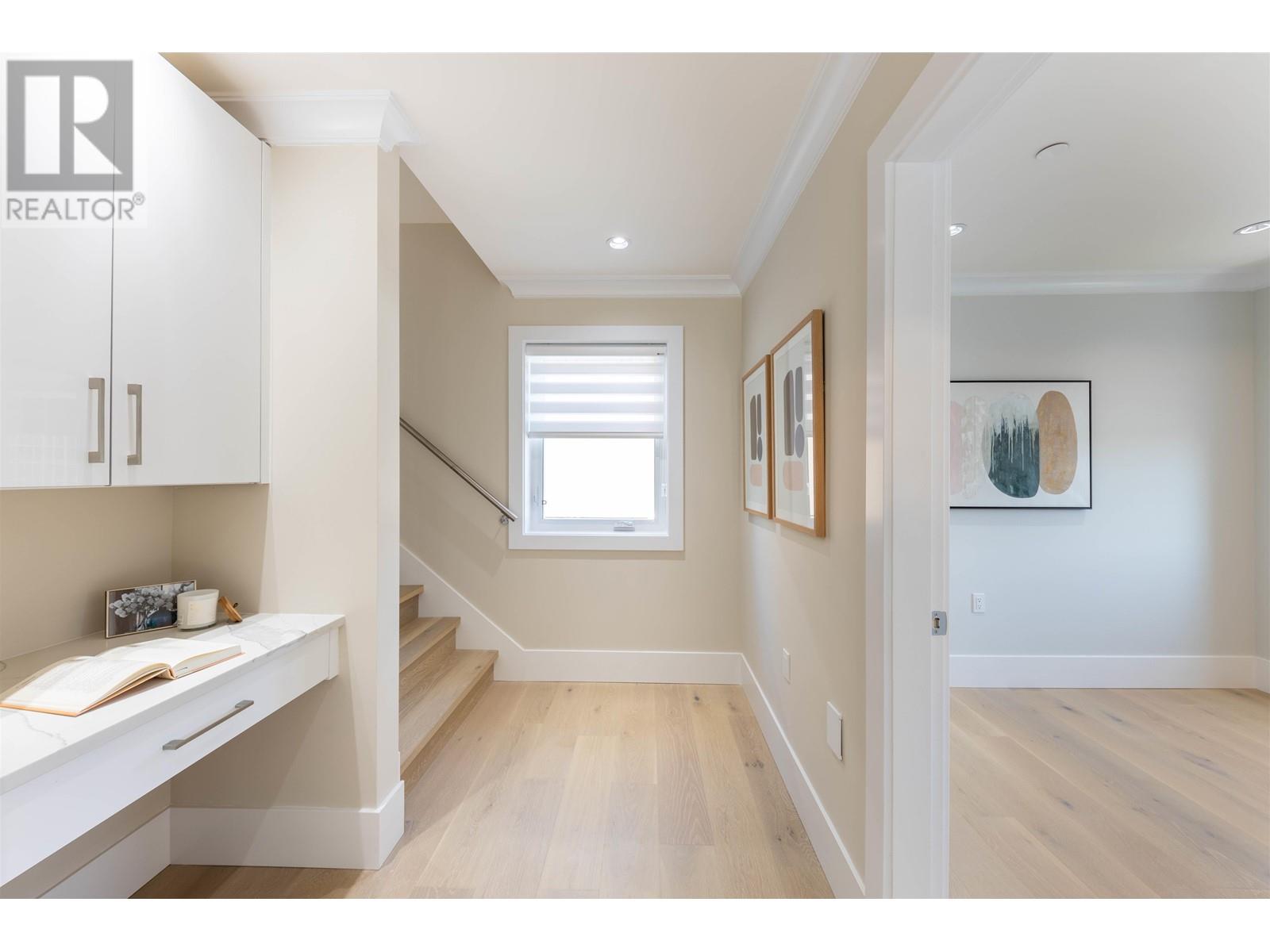 6524 Angus Drive, Vancouver, British Columbia  V6P 5H9 - Photo 17 - R2984910