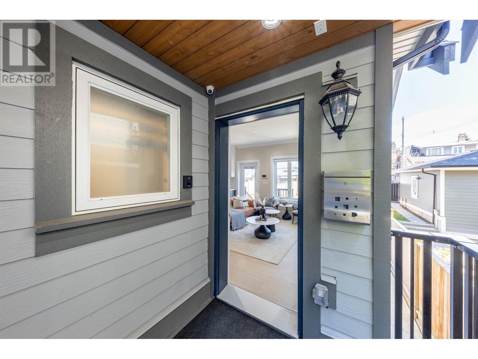 6524 Angus Drive, Vancouver, British Columbia  V6P 5H9 - Photo 18 - R2984910