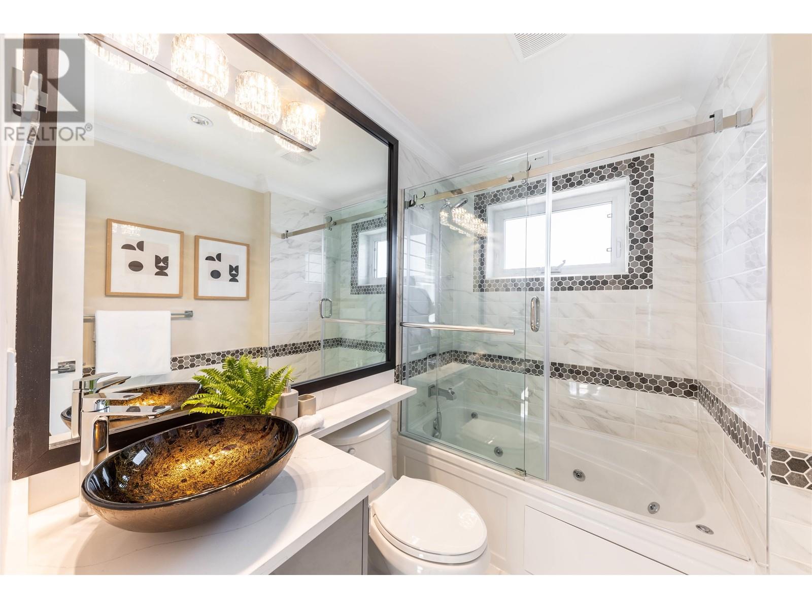 6524 Angus Drive, Vancouver, British Columbia  V6P 5H9 - Photo 23 - R2984910