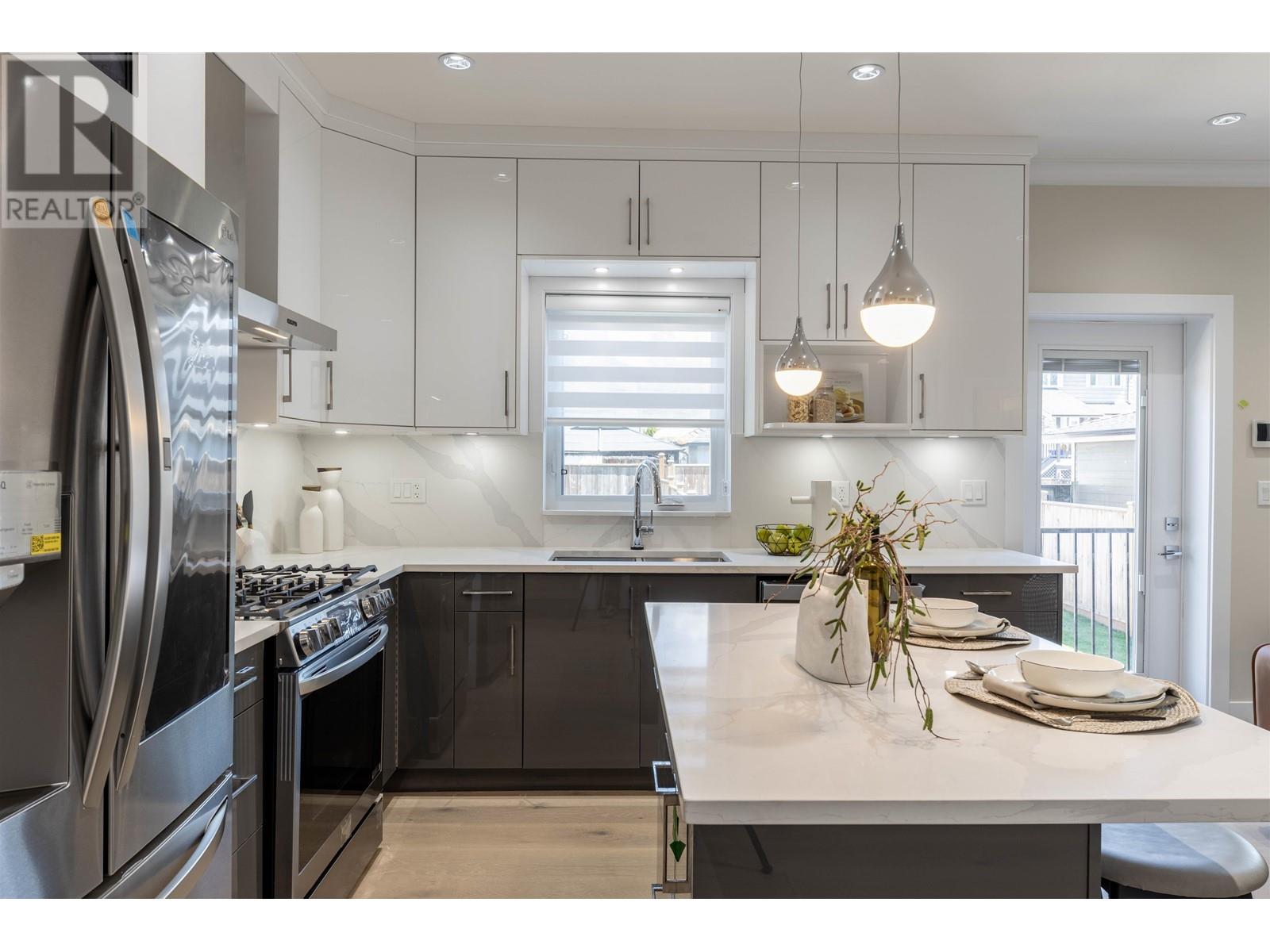 6524 Angus Drive, Vancouver, British Columbia  V6P 5H9 - Photo 30 - R2984910