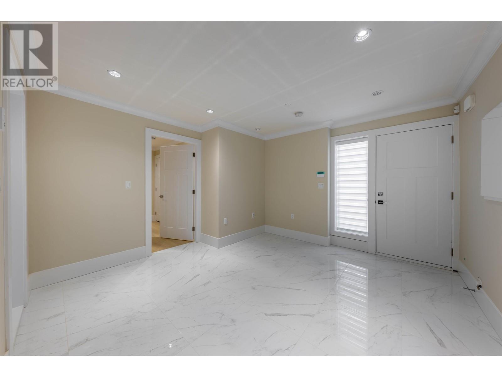 6524 Angus Drive, Vancouver, British Columbia  V6P 5H9 - Photo 33 - R2984910