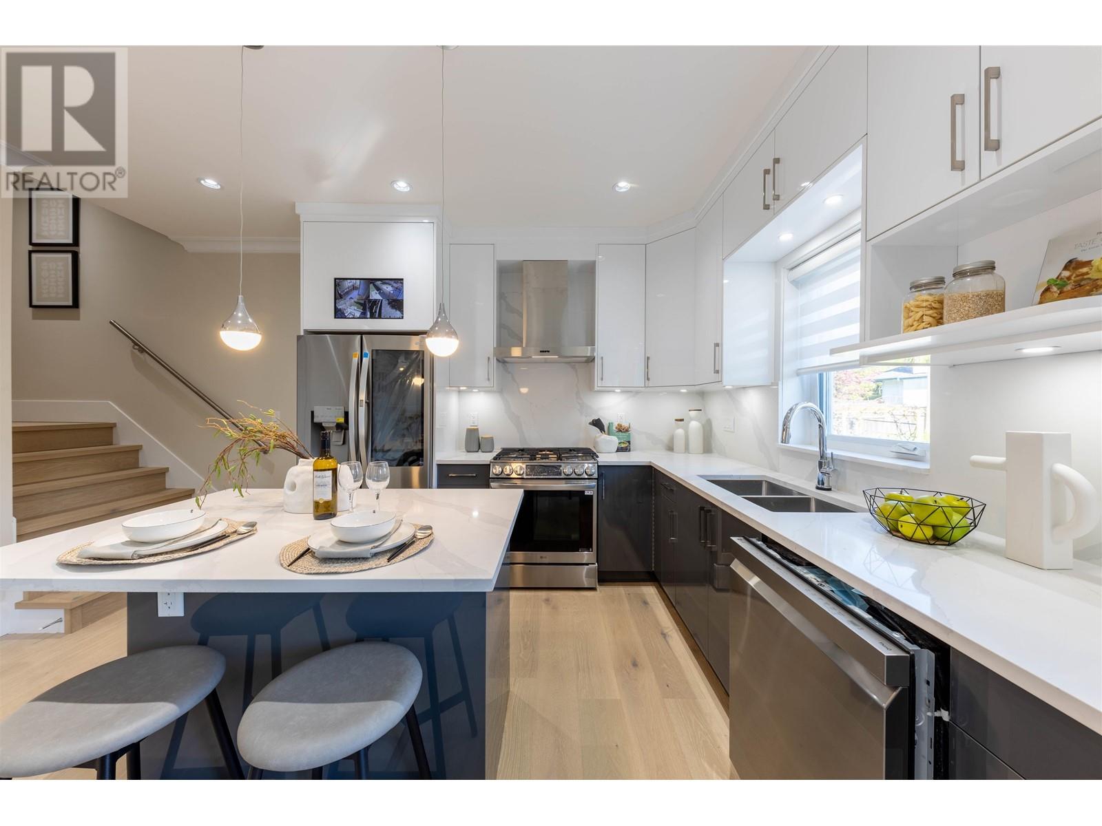 6524 Angus Drive, Vancouver, British Columbia  V6P 5H9 - Photo 36 - R2984910