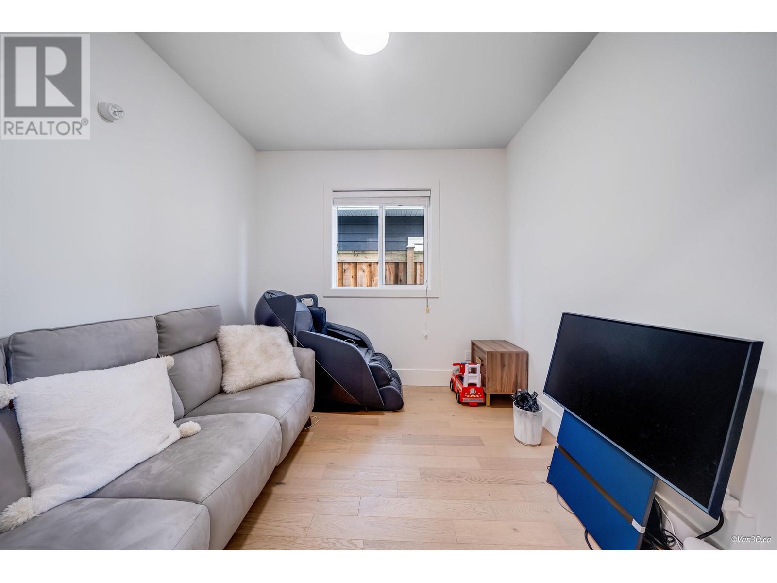 11744 4th Avenue, Richmond, British Columbia  V7E 3H4 - Photo 14 - R2984869