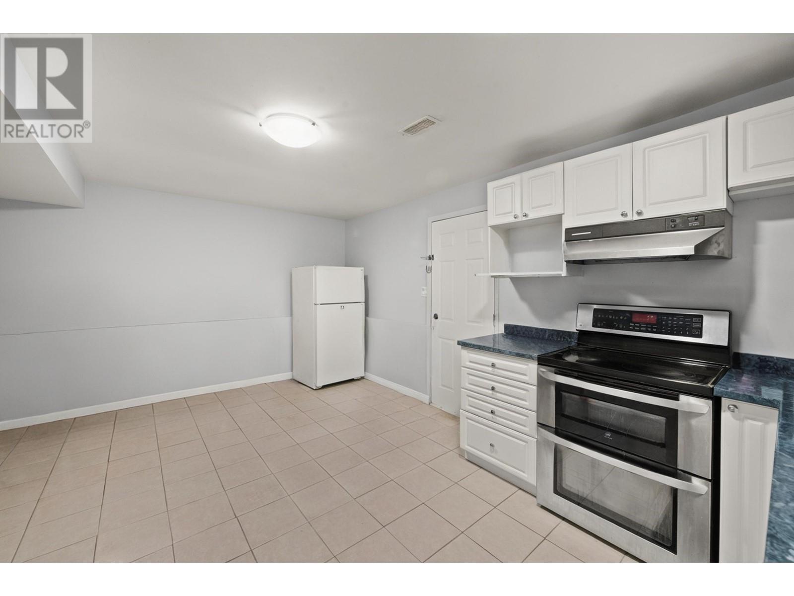 3949 Sefton Street, Port Coquitlam, British Columbia  V3B 3S2 - Photo 9 - R2984890
