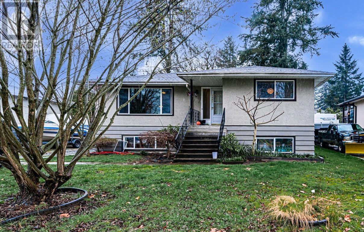 Property at 1771 GRANT AVENUE image 2