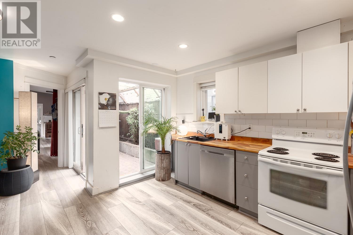 2 709 Keefer Street, Vancouver, British Columbia  V6A 1Y6 - Photo 6 - R2983683