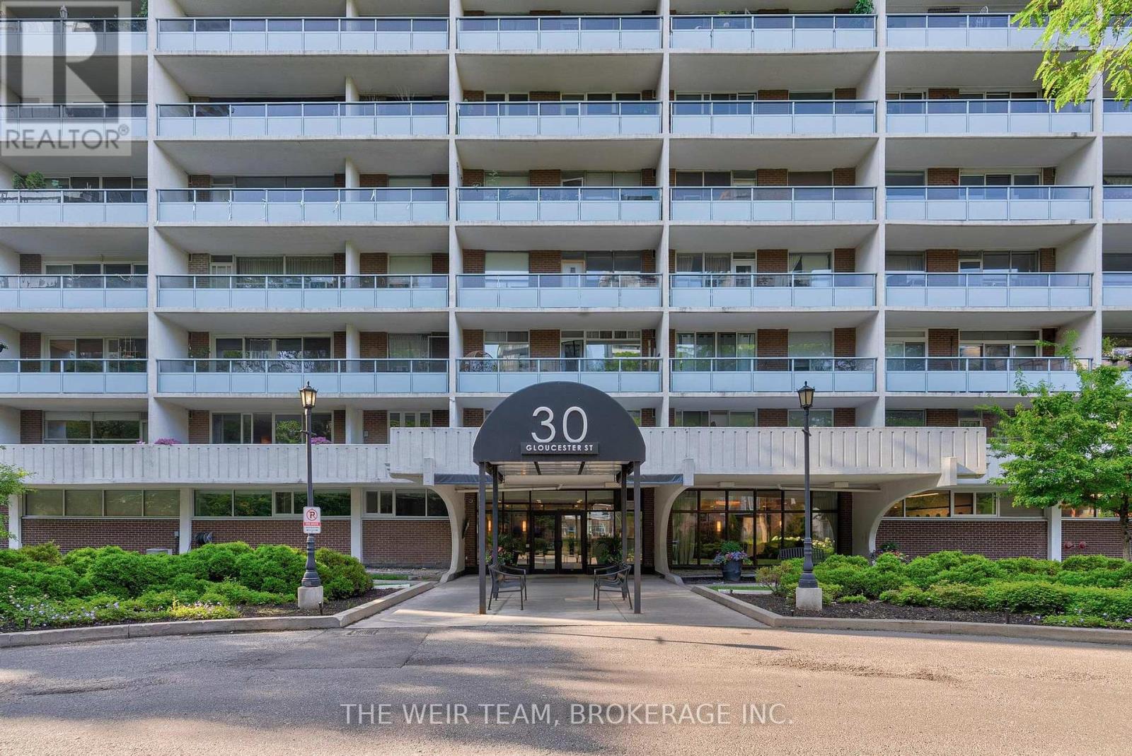 609 - 30 GLOUCESTER STREET, Toronto, Ontario