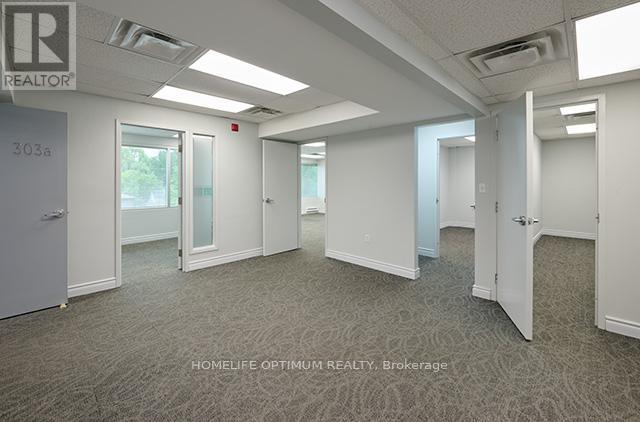 303 - 170 Sheppard Avenue E, Toronto, Ontario  M2N 3A4 - Photo 2 - C12055422