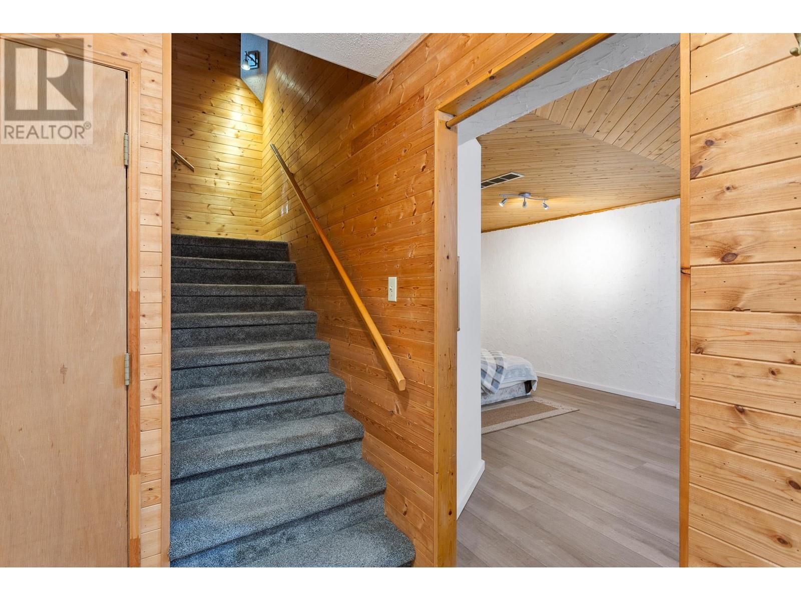 8 Parkwood Place, Port Moody, British Columbia  V3H 4K6 - Photo 31 - R2961682