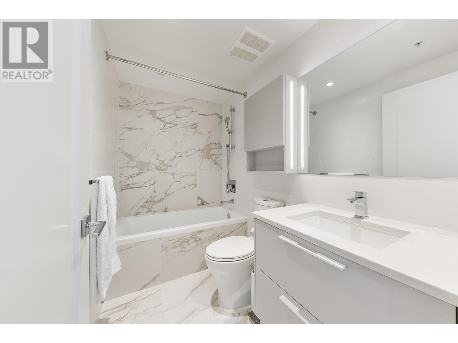 1904 6699 Dunblane Avenue, Burnaby, British Columbia  V5H 0J8 - Photo 13 - R2984728