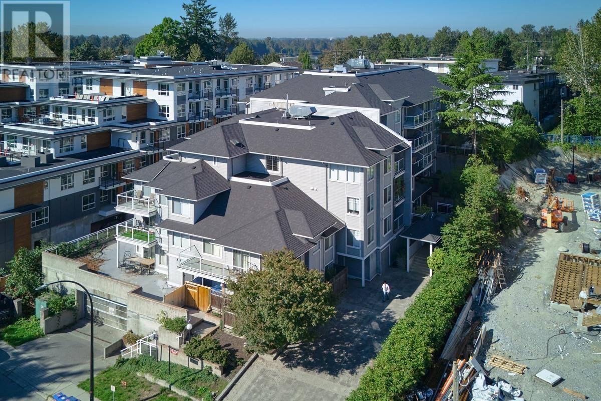 410 11671 FRASER STREET, maple ridge, British Columbia V2X6C4