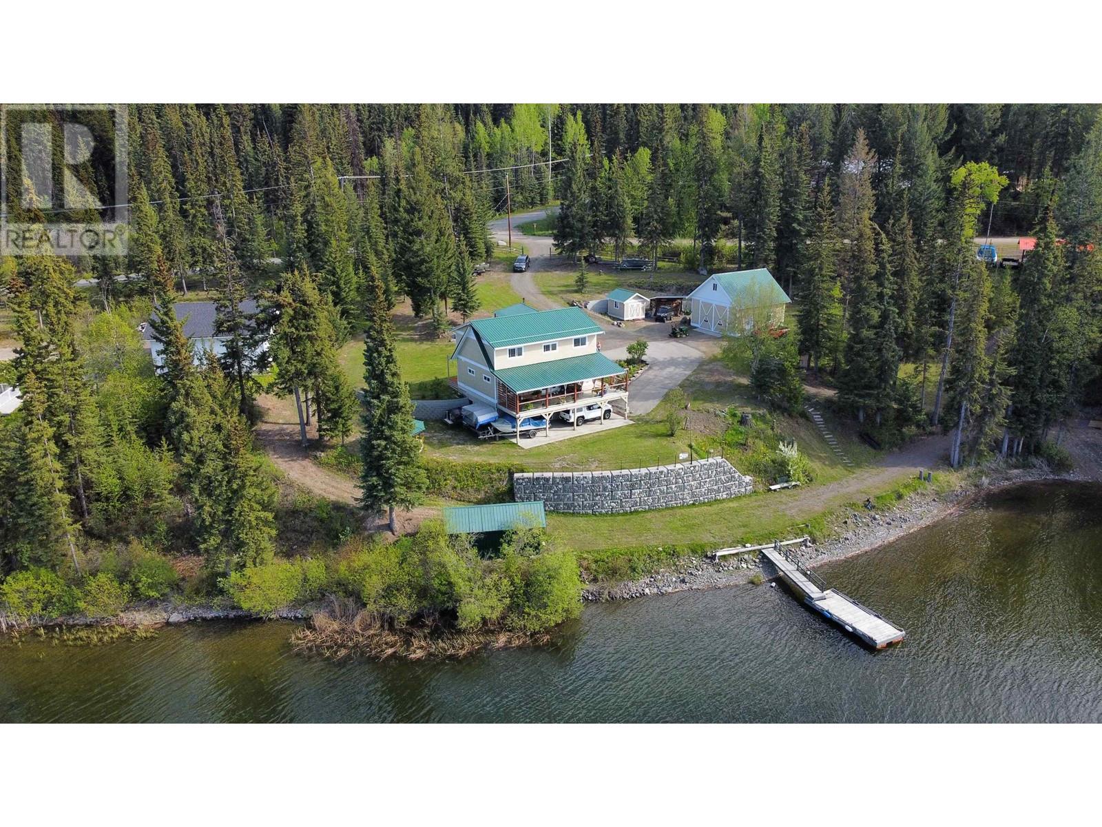 6627 MCNOLTY ROAD, 100 Mile House, British Columbia