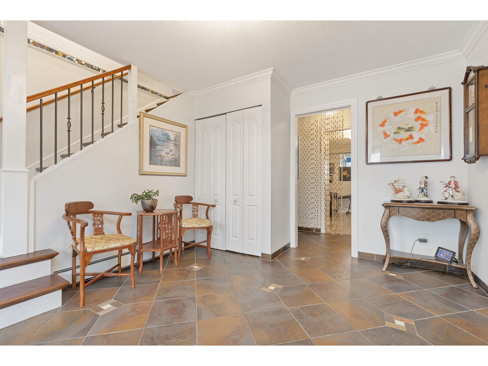 14710 16a Avenue, Surrey, British Columbia  V4A 5M7 - Photo 11 - R2984927