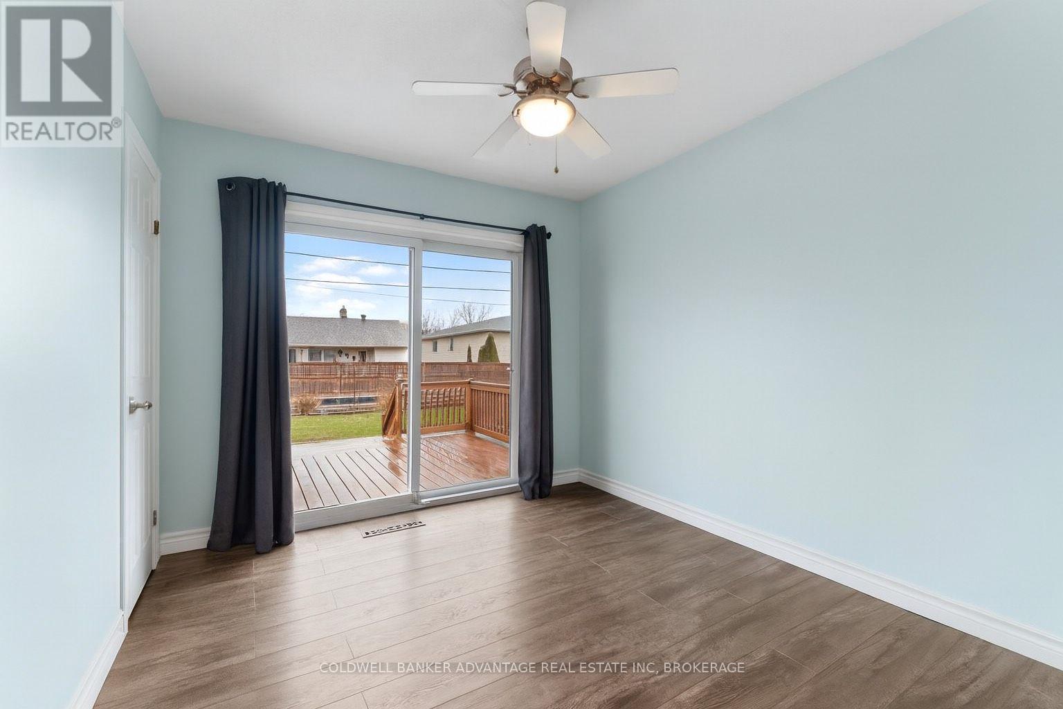 9 Meadowvale Drive, St. Catharines (Lakeport), Ontario  L2N 3Z6 - Photo 18 - X12055441
