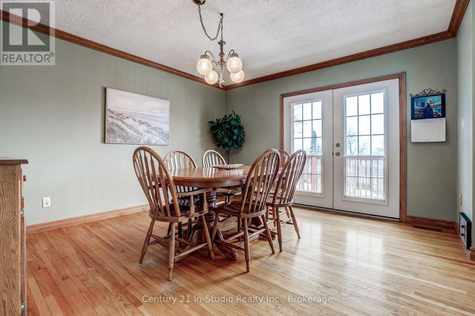 134 Macintosh Drive, Georgian Bluffs, Ontario  N0H 1S0 - Photo 23 - X12047938