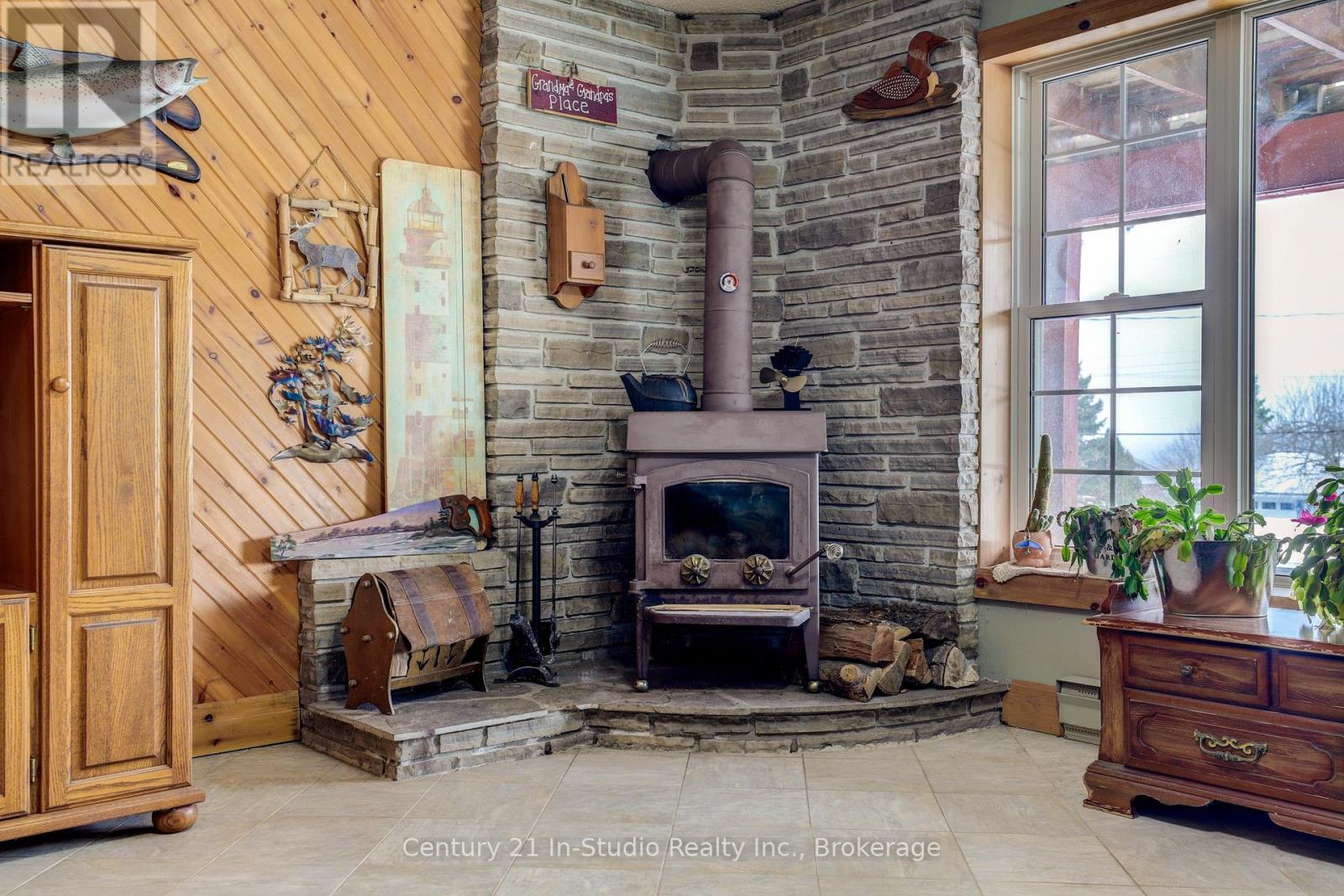 134 Macintosh Drive, Georgian Bluffs, Ontario  N0H 1S0 - Photo 34 - X12047938