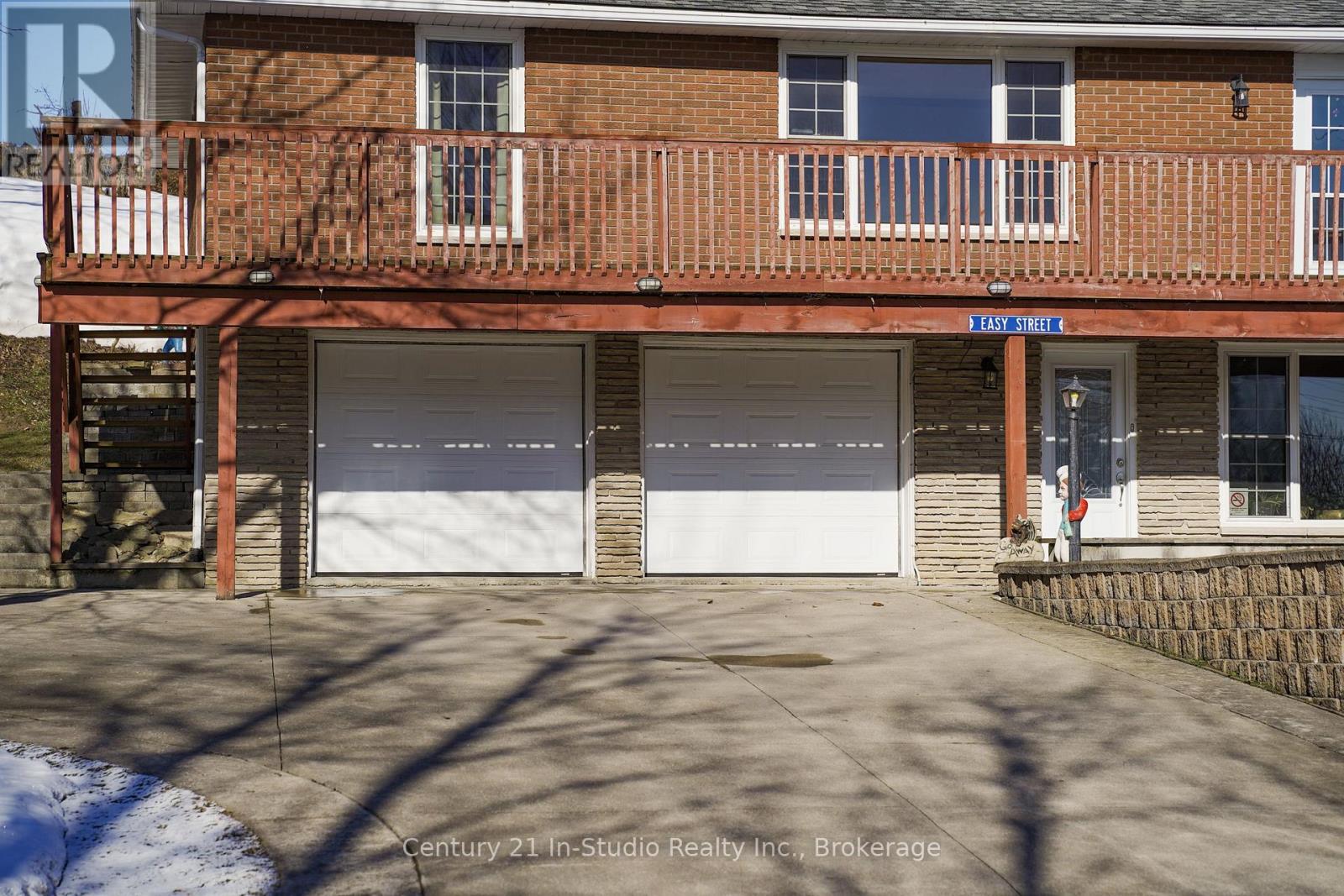 134 Macintosh Drive, Georgian Bluffs, Ontario  N0H 1S0 - Photo 5 - X12047938