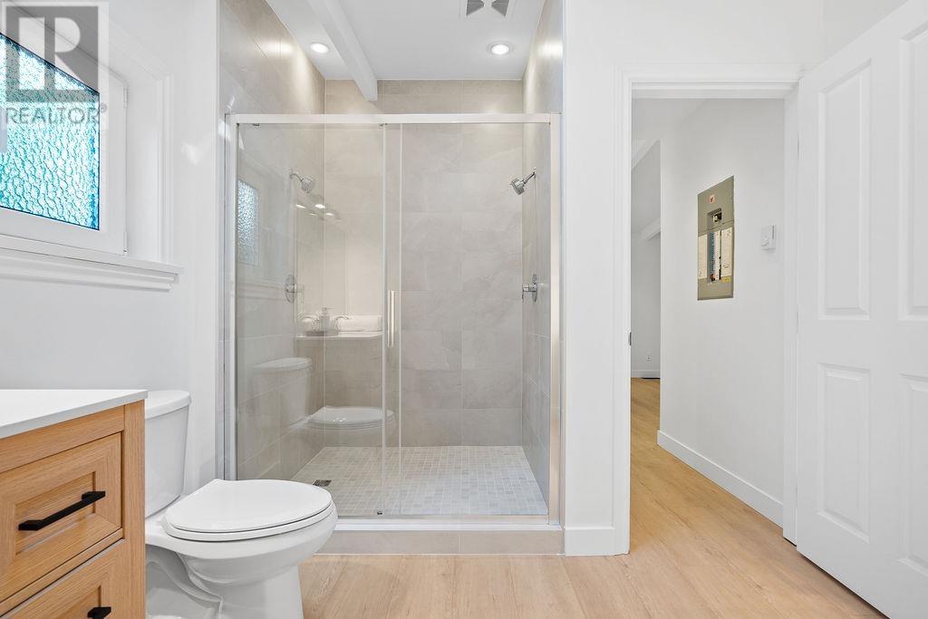 4692 Glenwood Avenue, North Vancouver, British Columbia  V7R 4G7 - Photo 25 - R2964069