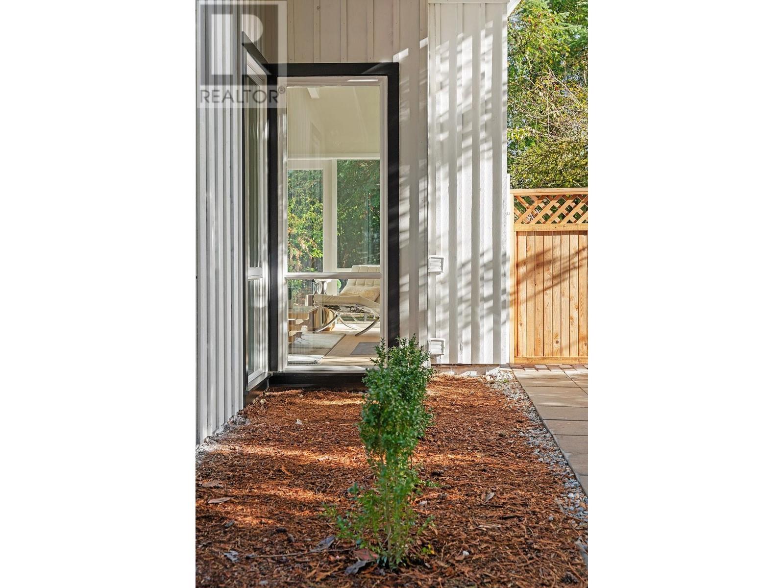 4692 Glenwood Avenue, North Vancouver, British Columbia  V7R 4G7 - Photo 31 - R2964069