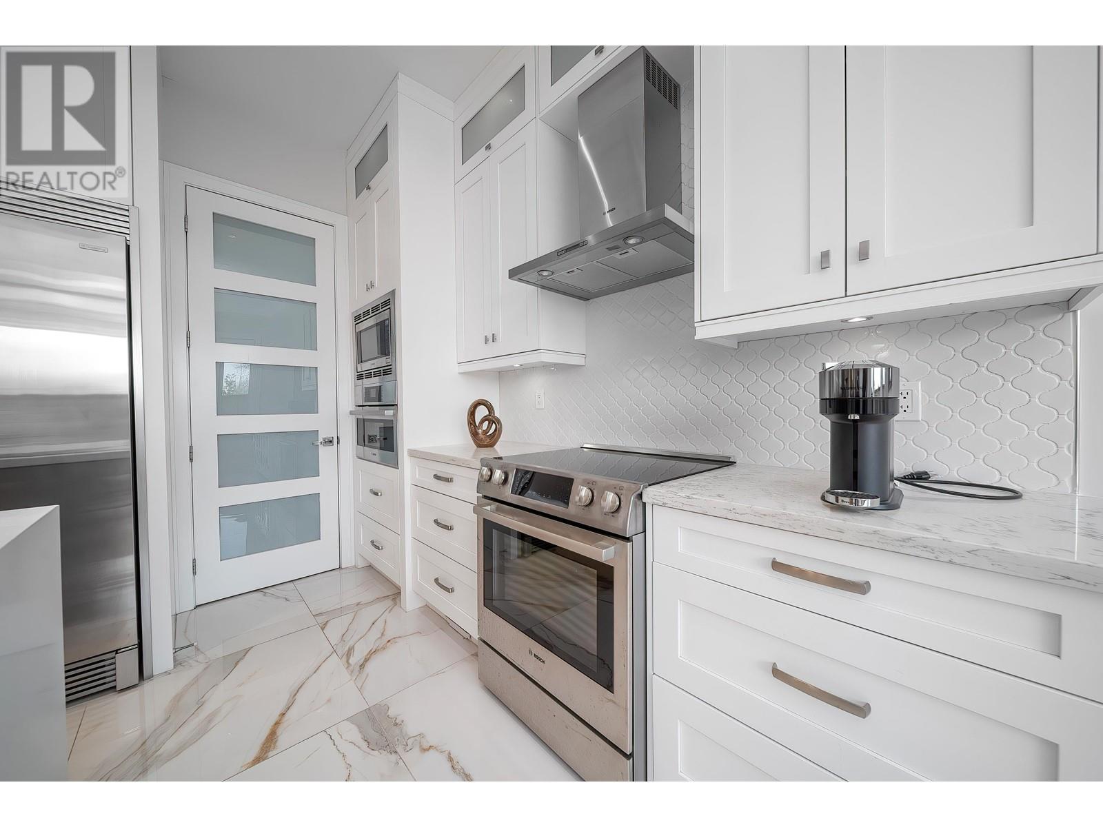 6640 Goldsmith Drive, Richmond, British Columbia  V7E 4G5 - Photo 12 - R2984001