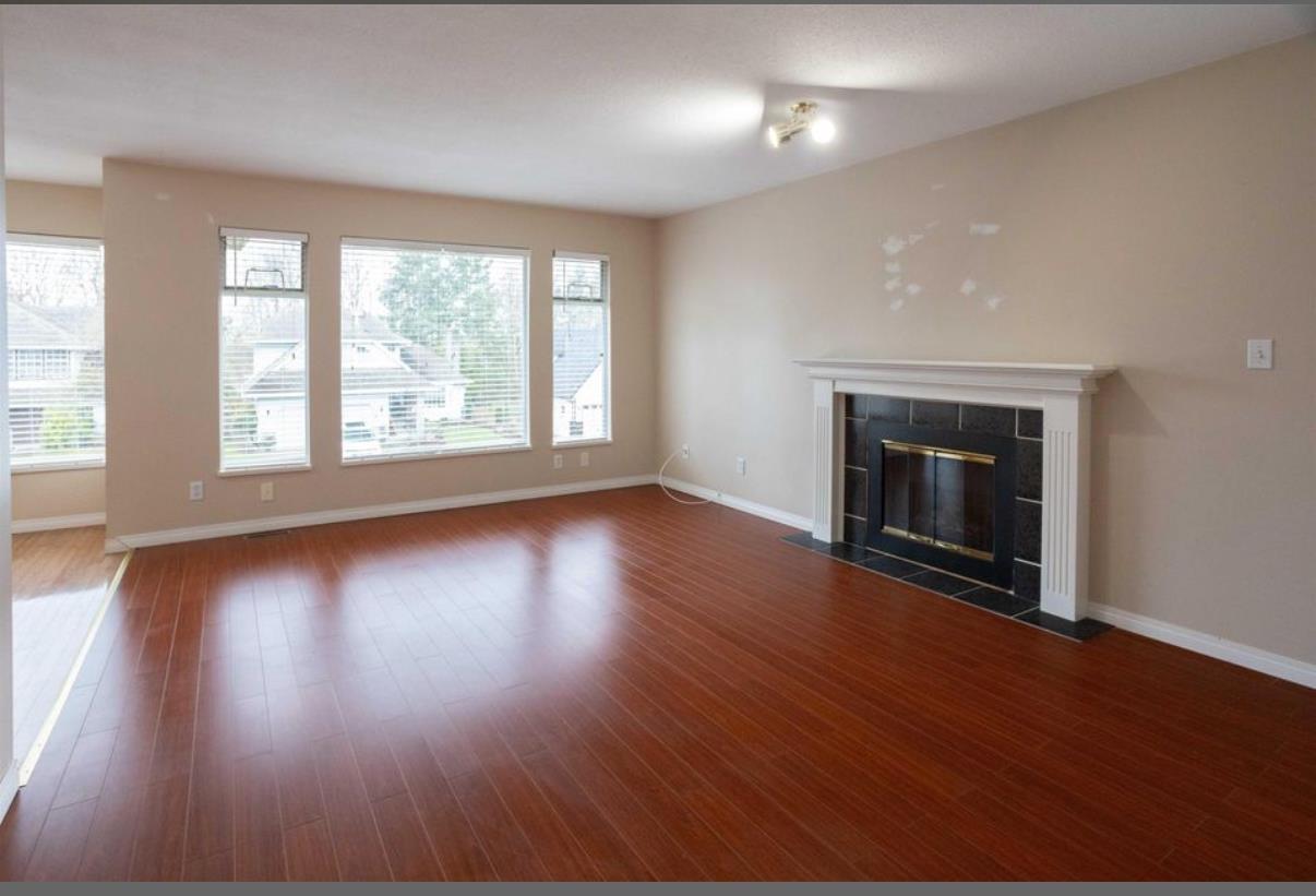 35351 Sandy Hill Road, Abbotsford, British Columbia  V3G 1J2 - Photo 4 - R2983376