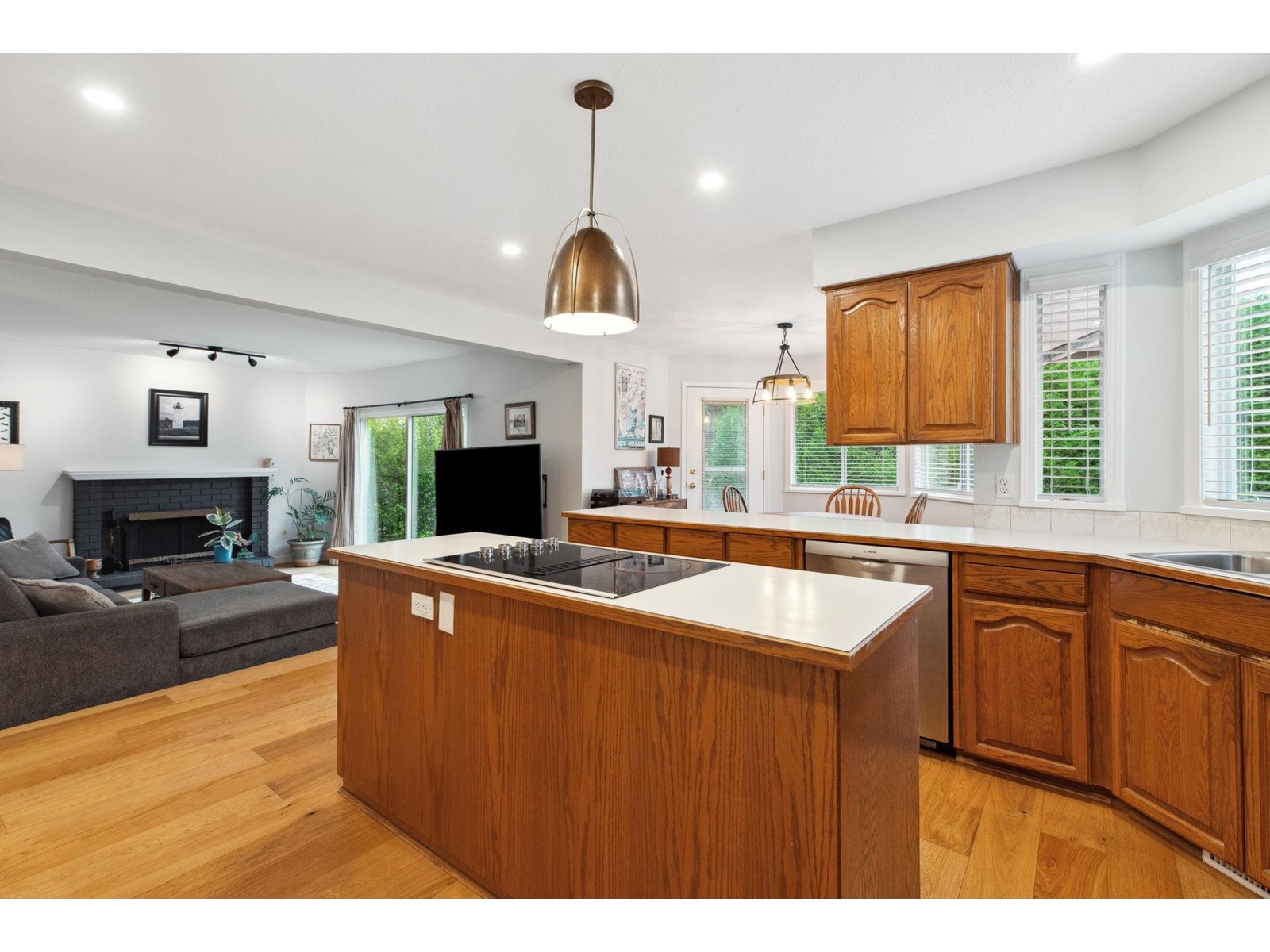 14370 83 Avenue, Surrey, British Columbia  V3W 0V7 - Photo 14 - R2984557