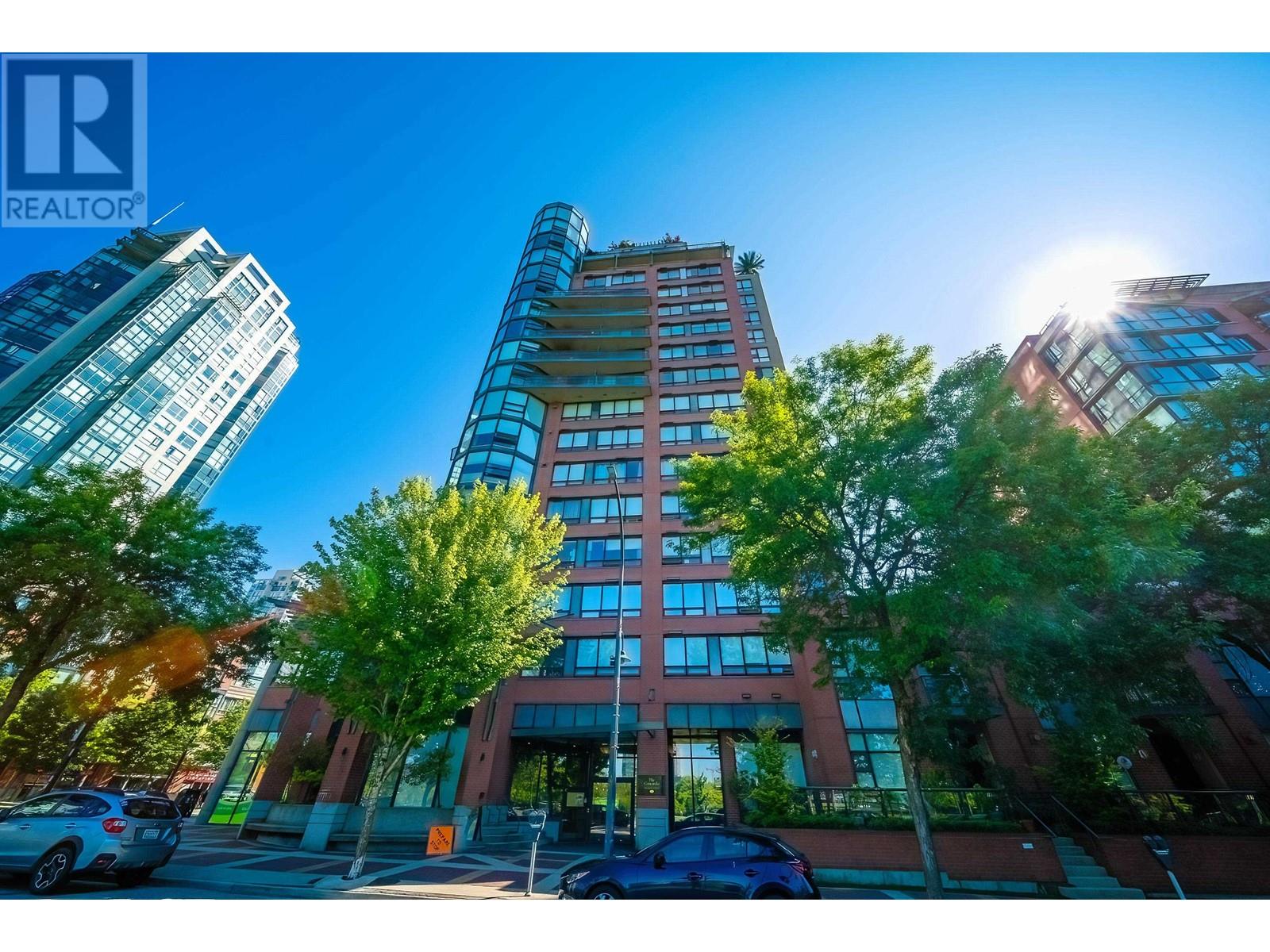 15F 199 DRAKE STREET, vancouver, British Columbia