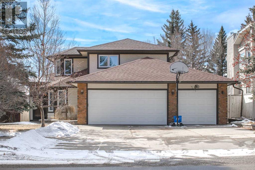 Property at 115 Woodfield Road SW image 1