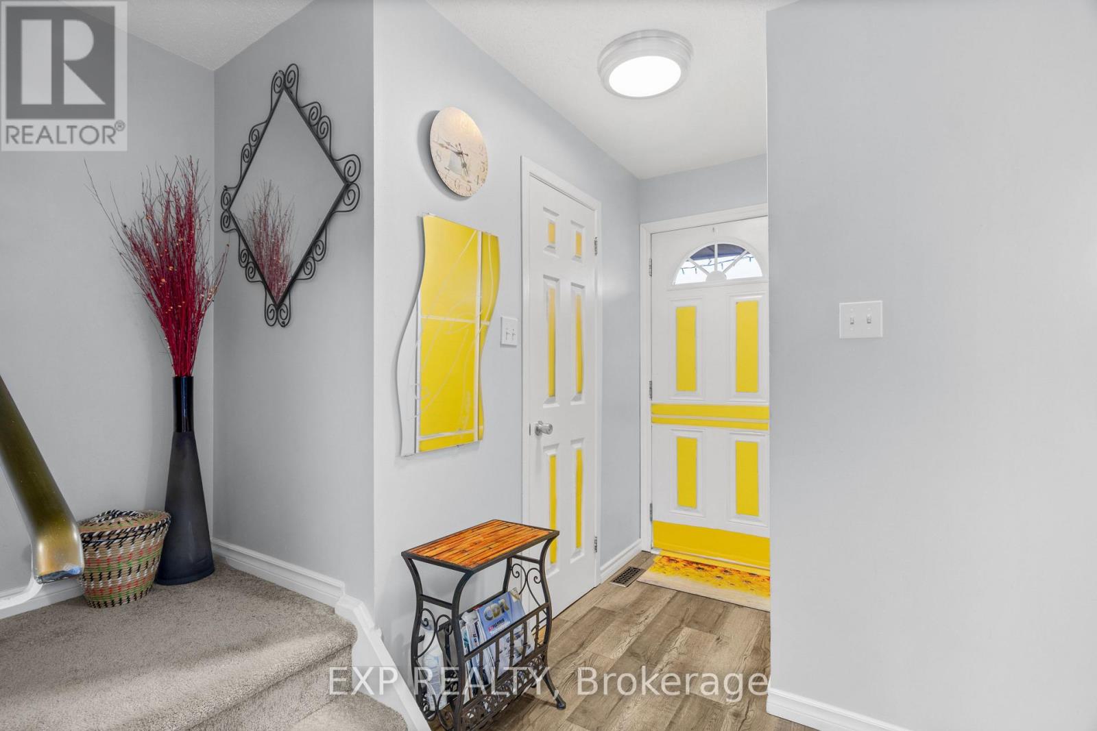 Property at 14 - 2570 SOUTHVALE CRESCENT image 5